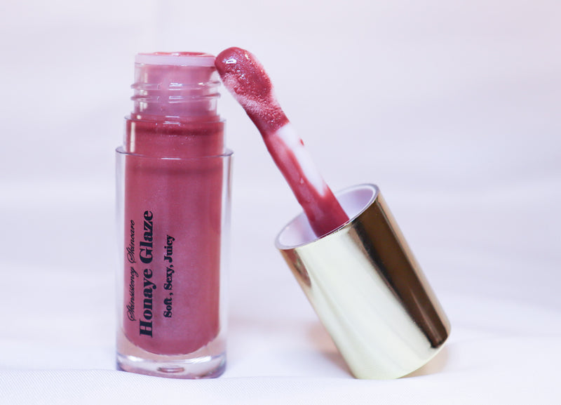 Honaye Lip Glaze by Skinsistency